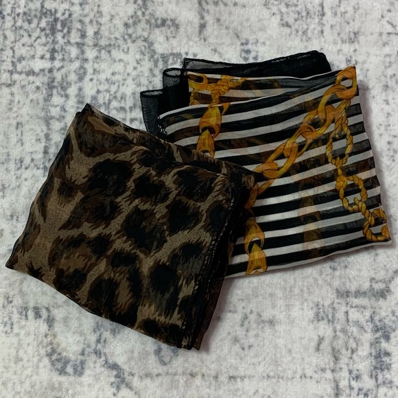 Vintage Accessories - VTG Y2K Leopard and Striped Baroque Scarves